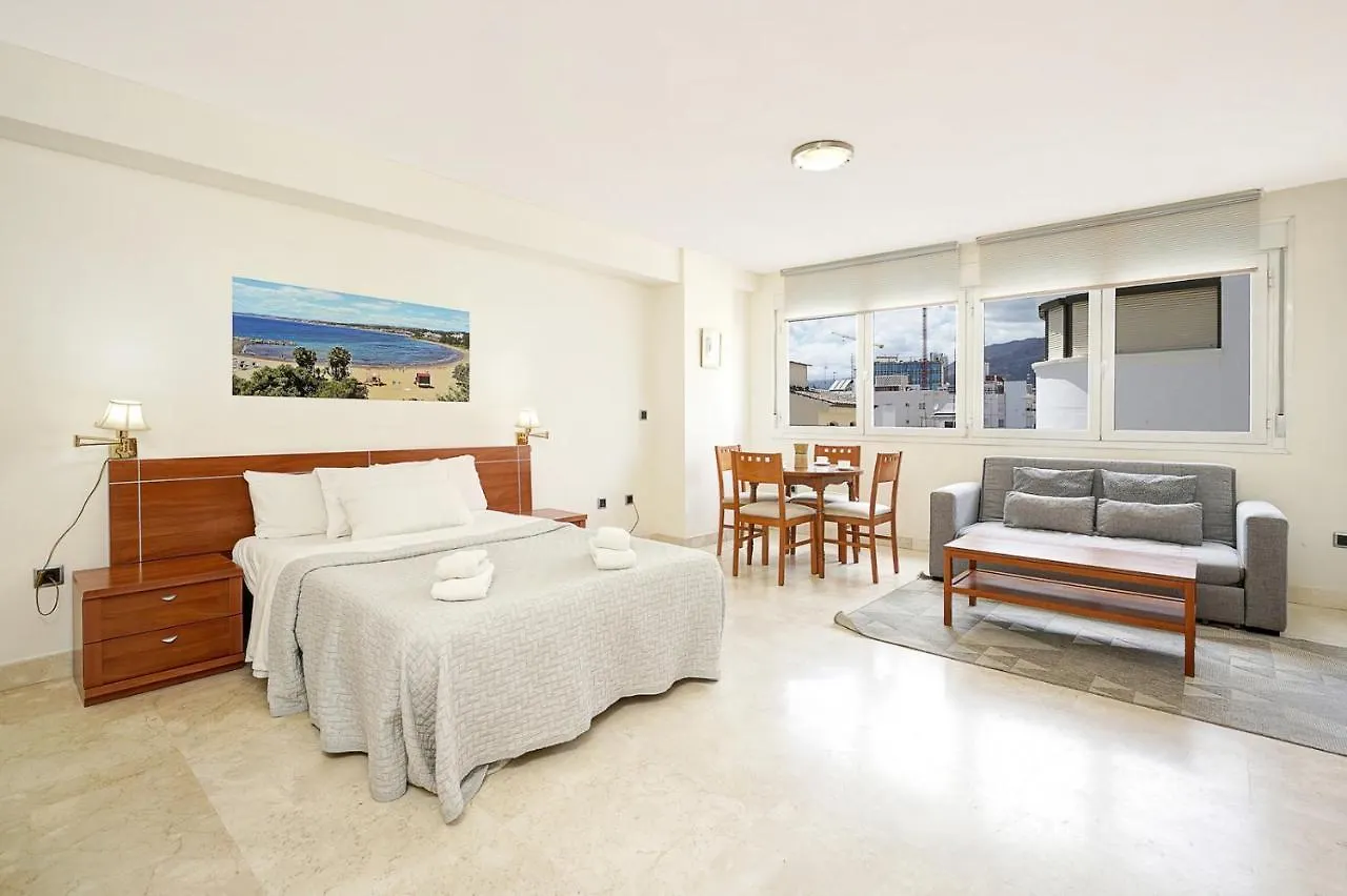 Apartamento en 1ª línea de playa, Estepona Centro