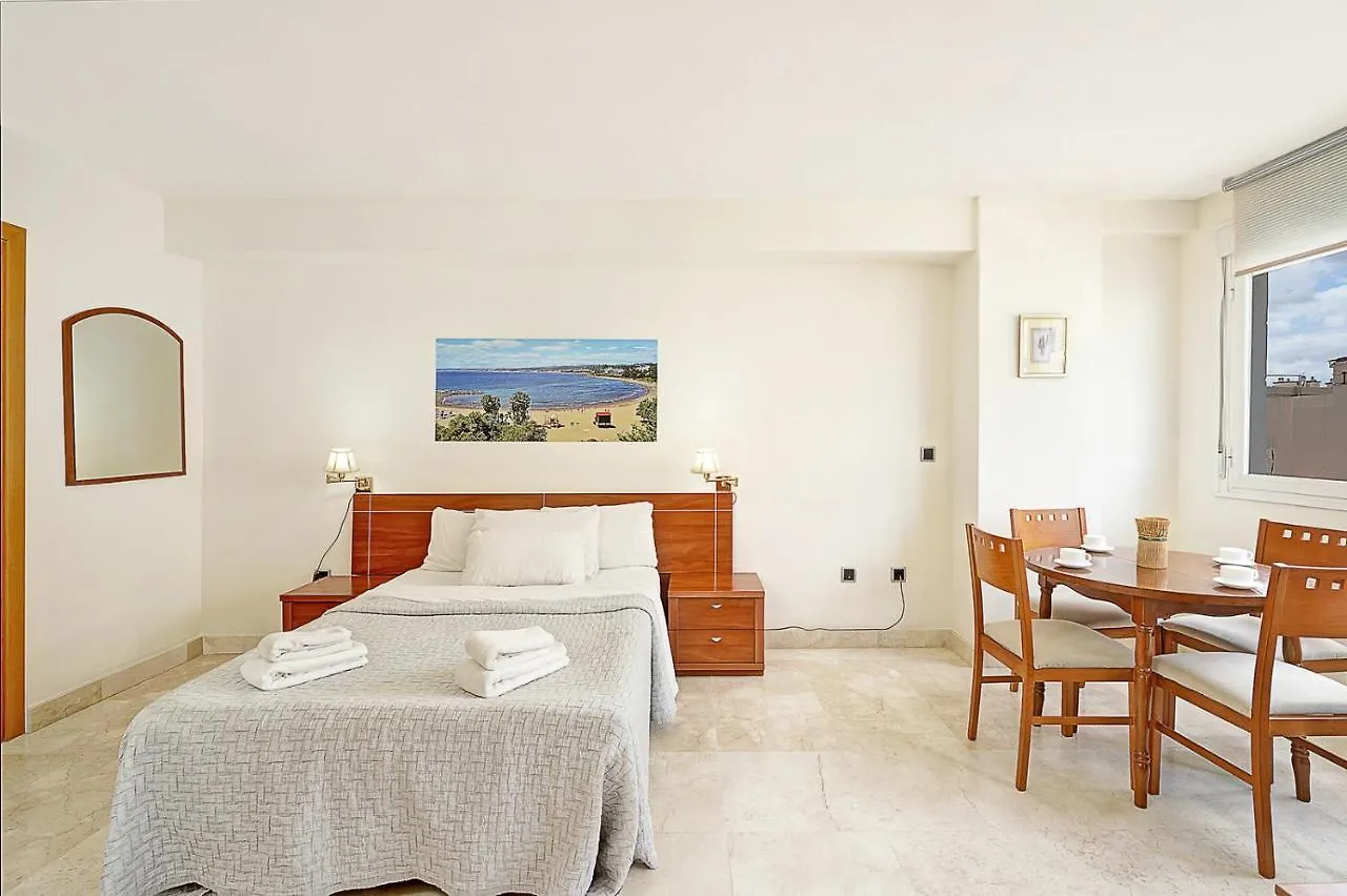 Apartamento en 1ª línea de playa, Estepona Centro España